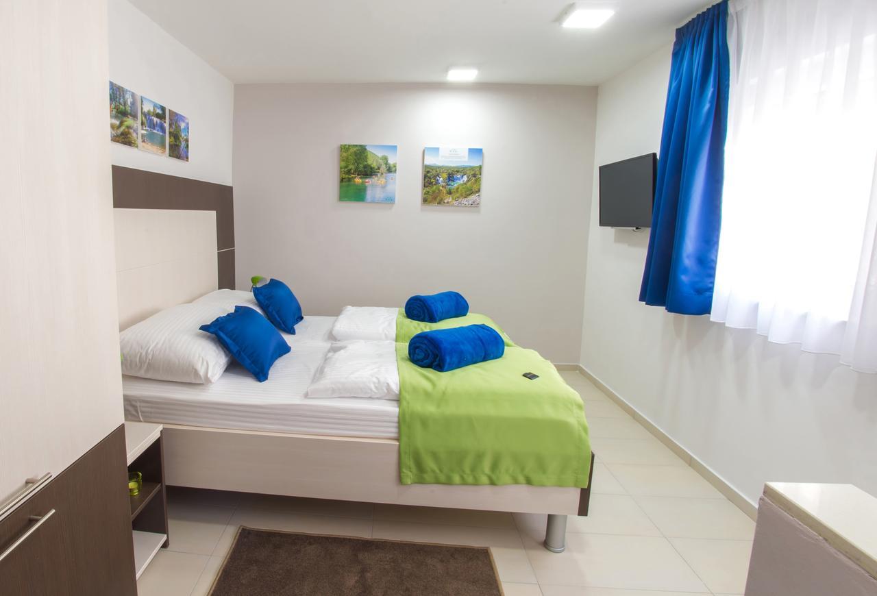 Five Rivers Rooms Мостар Екстер'єр фото